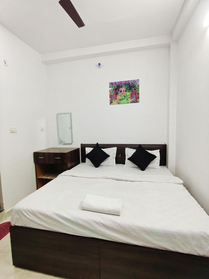 Kohinoor Guest House Varanasi Exterior photo